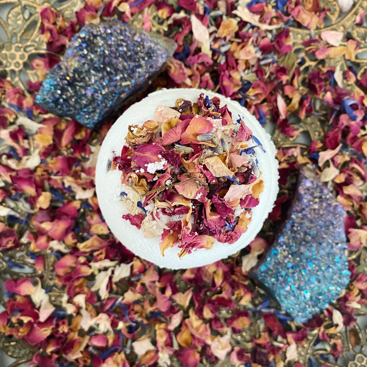 Luxury Floral Foaming Bath Bomb