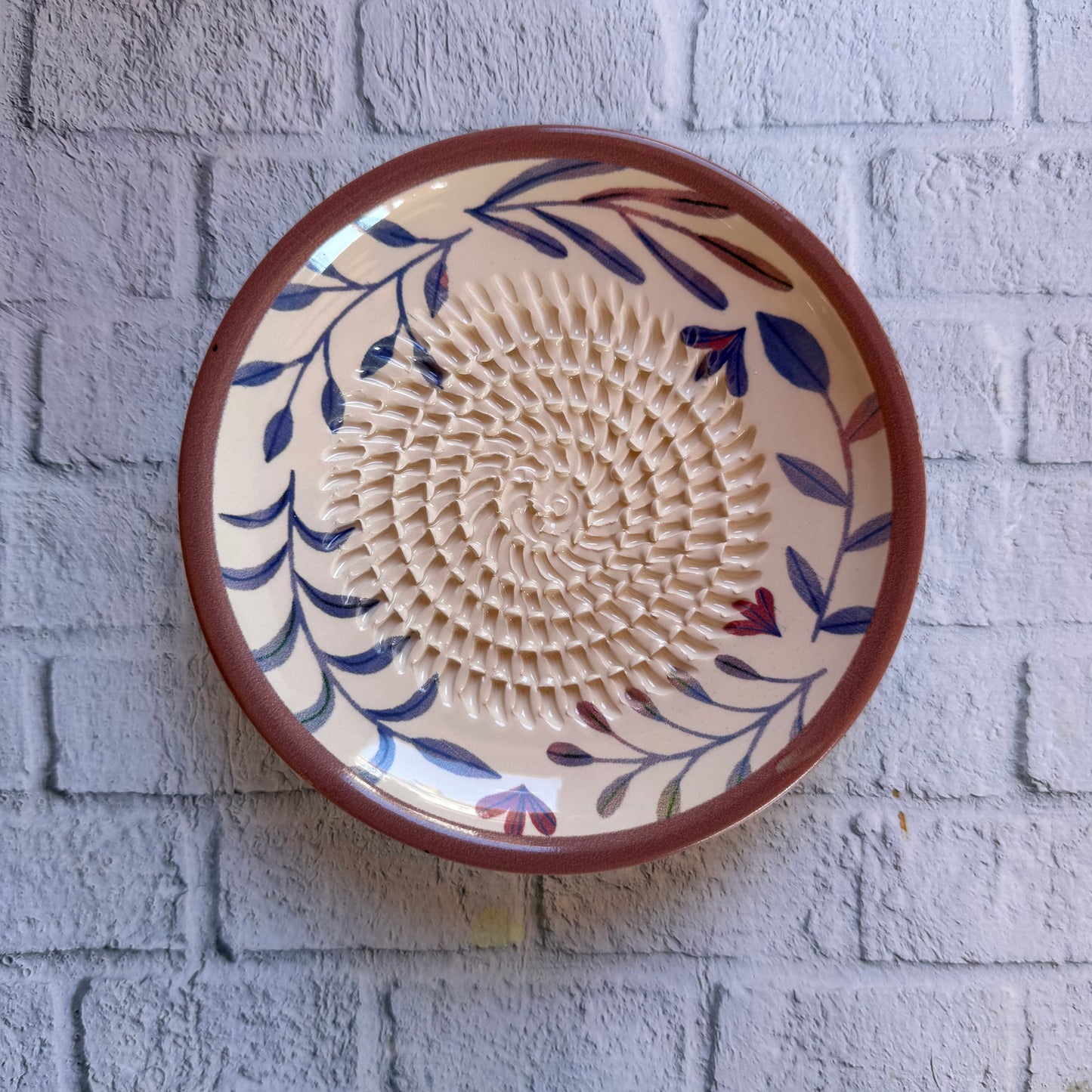 Handmade Ceramic Garlic, Ginger and Vegetable Grater Plate and with Brush (Optional), Garlic Grater Plate Leaves