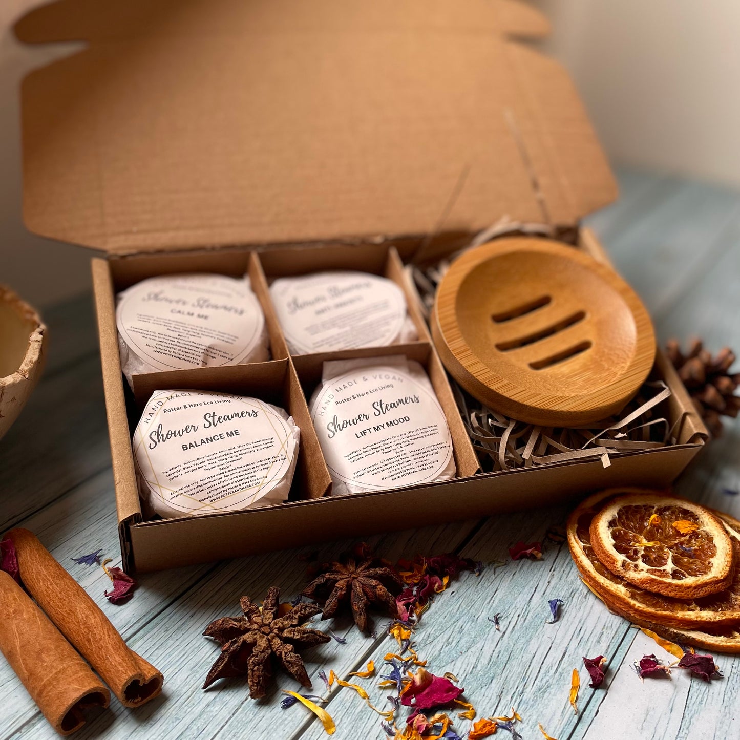 Gift Box of Wrapped Aromatherapy Shower Steamers x 4 + Tray
