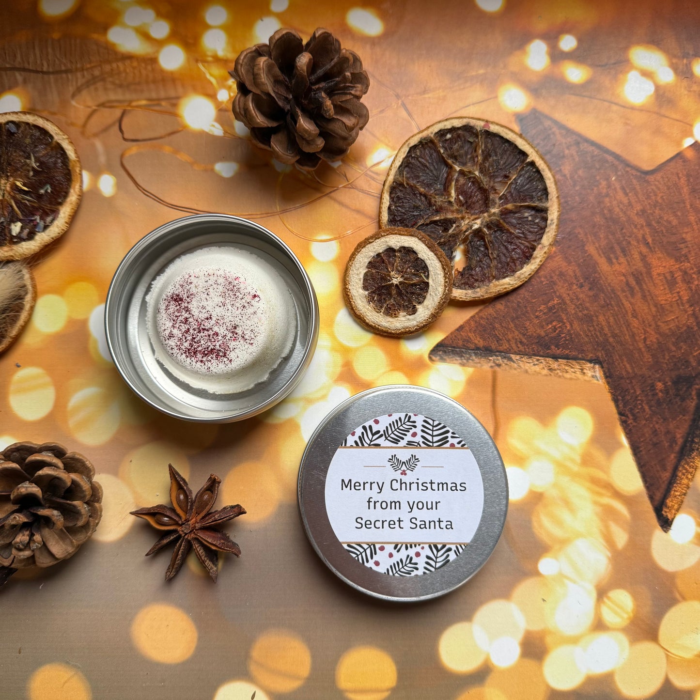 Secret Santa Shower Steamer Tin: Festive Fizz Scent