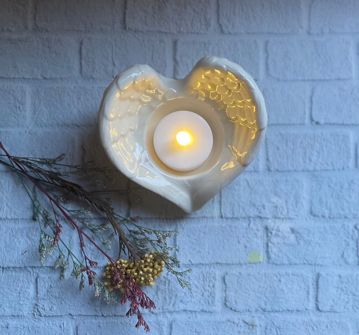 Angel Wing T-light Holder with Flameless Tea Light included, 9cm