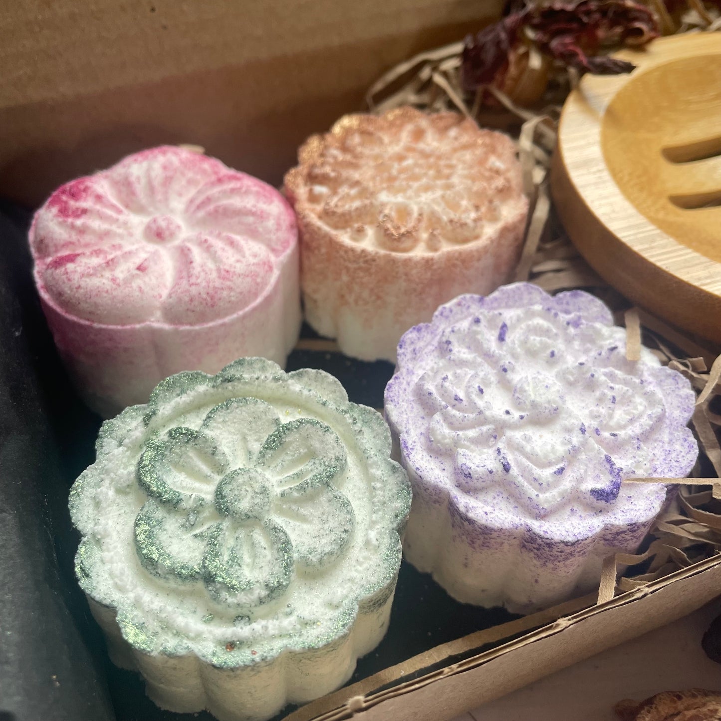 Luxury Flower-Shaped Shower Steamers, Handmade Essential Oil Aromatherapy Shower Fizzers, Pretty Shower Steamers