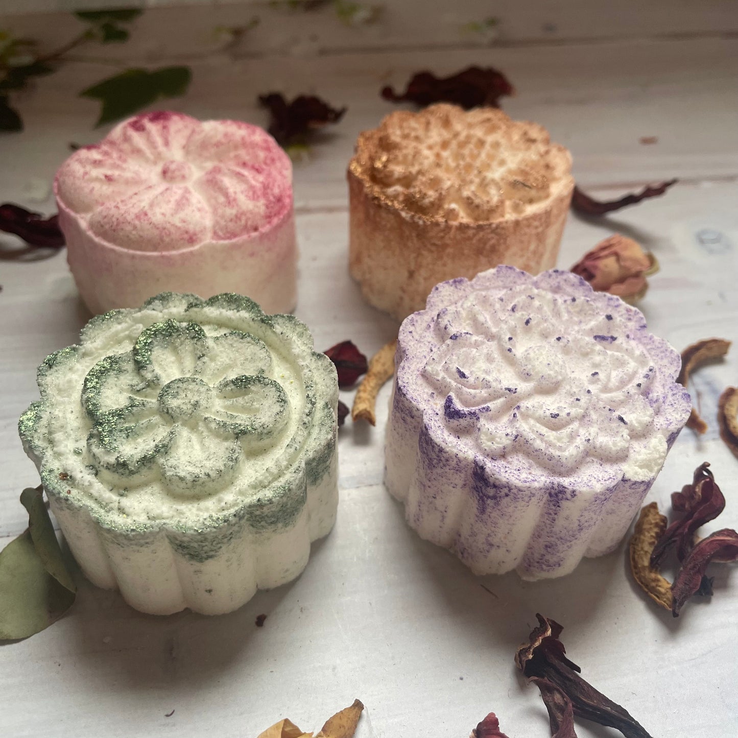 Luxury Flower-Shaped Shower Steamers, Handmade Essential Oil Aromatherapy Shower Fizzers, Pretty Shower Steamers