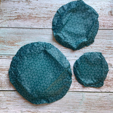 Load image into Gallery viewer, Set of 3 Elasticated Beeswax Bowl Covers, Size 14cm, 19cm and 24cm
