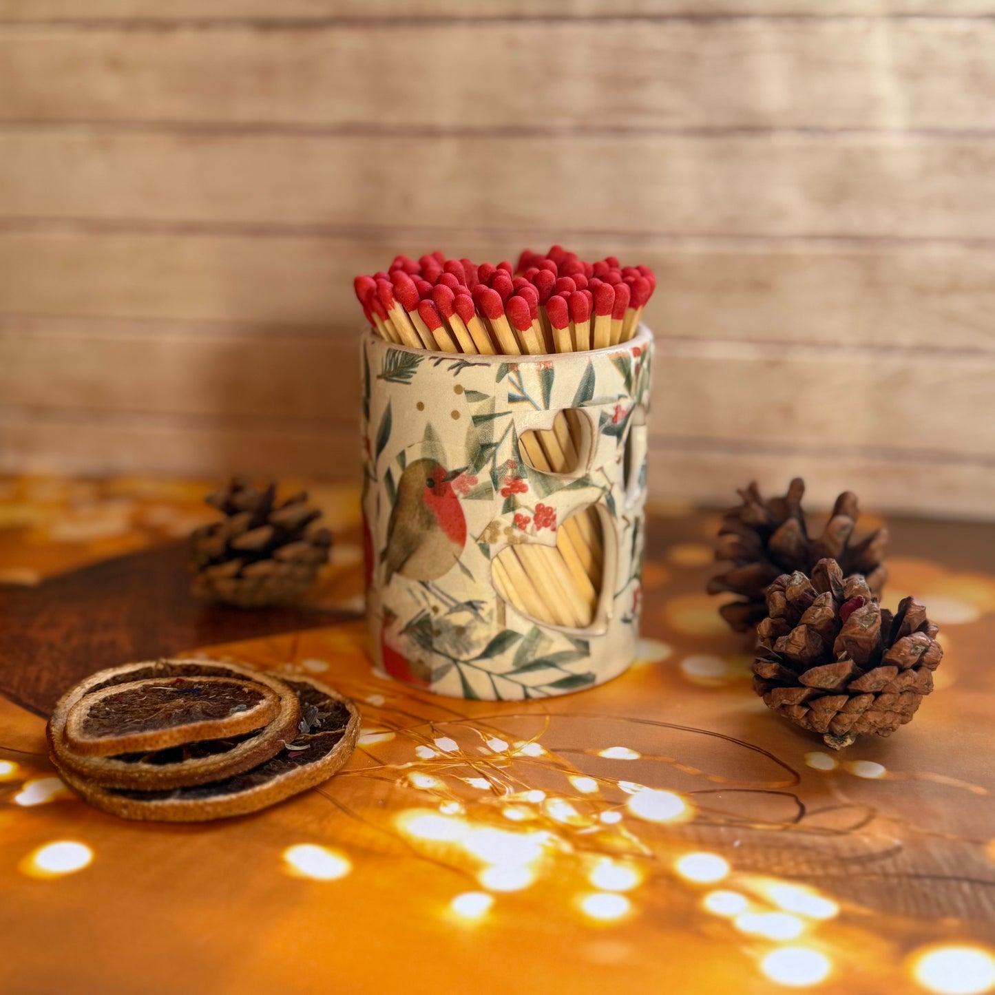 Christmas Robin Match Pot with Strike and Red 10cm Matches