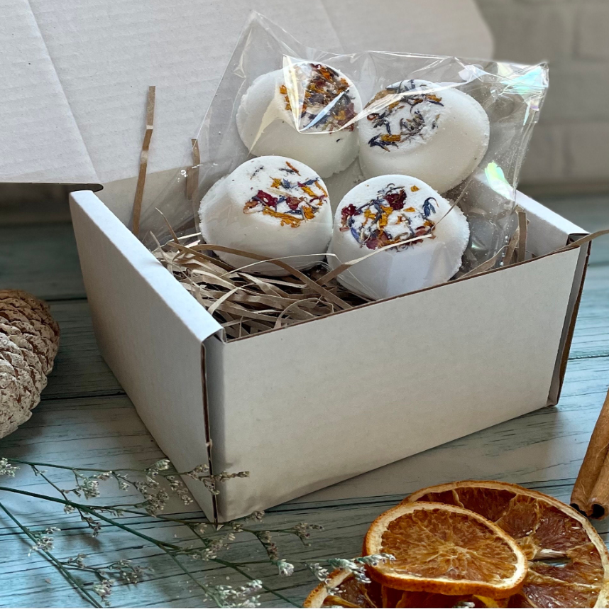 Handmade Aromatherapy Shower Steamers x 4, Refill, Gift Box + Tray Options Available