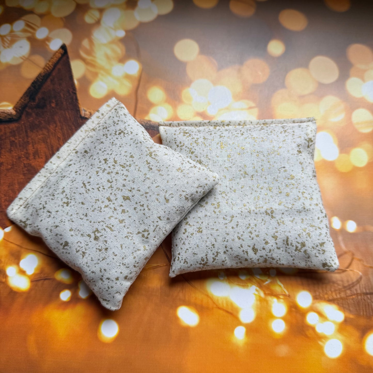 2 x Christmas Gold Fabric Kentish Lavender Bags Handmade in UK | Eco Air Freshener and Drawer Scents