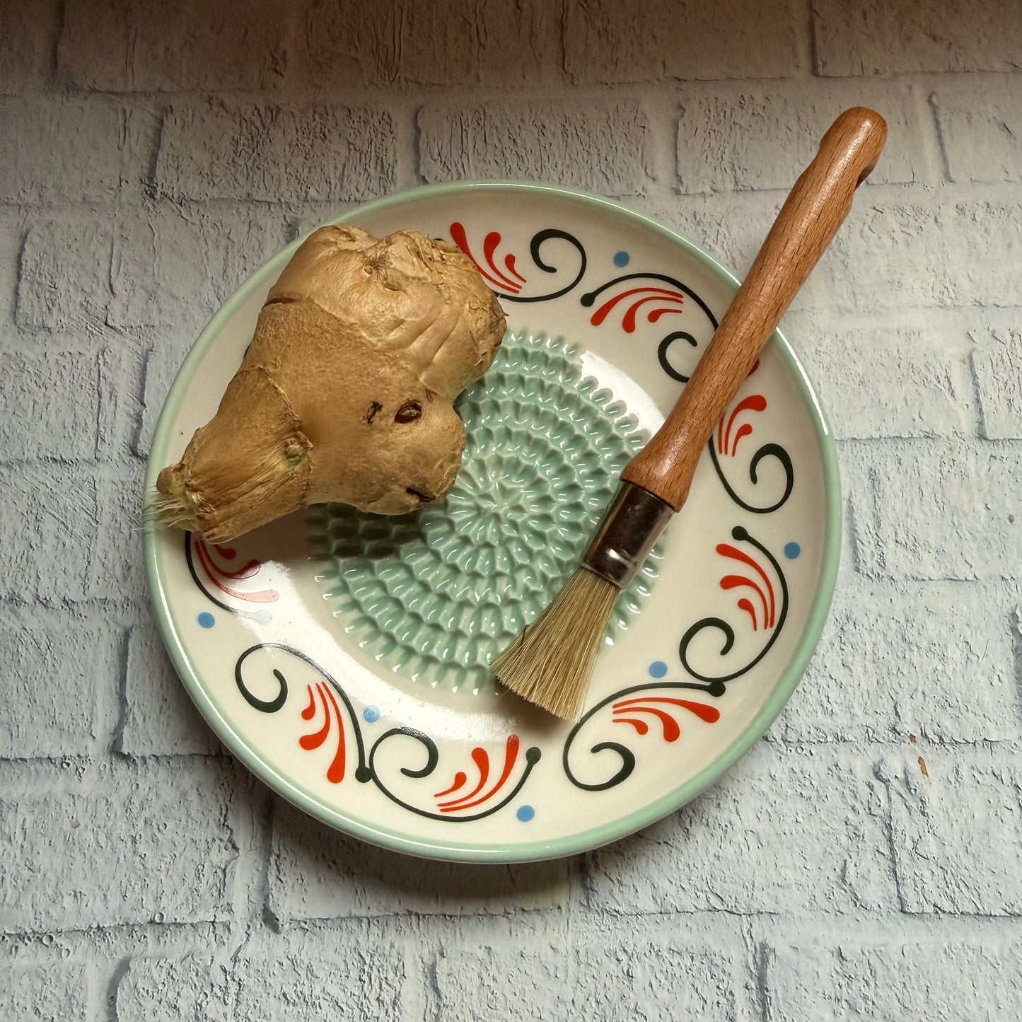 Handmade Ceramic Garlic, Ginger and Vegetable Grater Plate and with Brush (Optional), Garlic Grater Plate