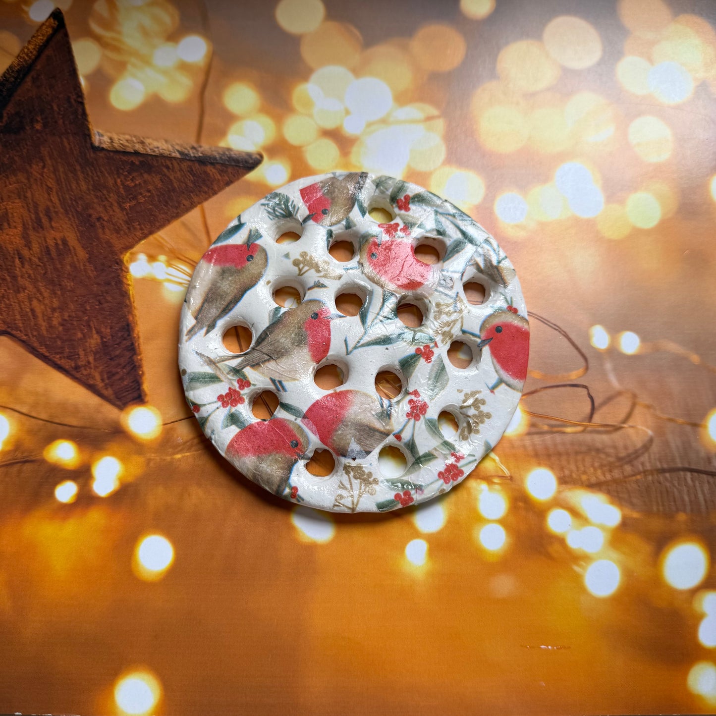 Handmade Christmas Robin Flower Frog: Ceramic Floral Arranging Disc