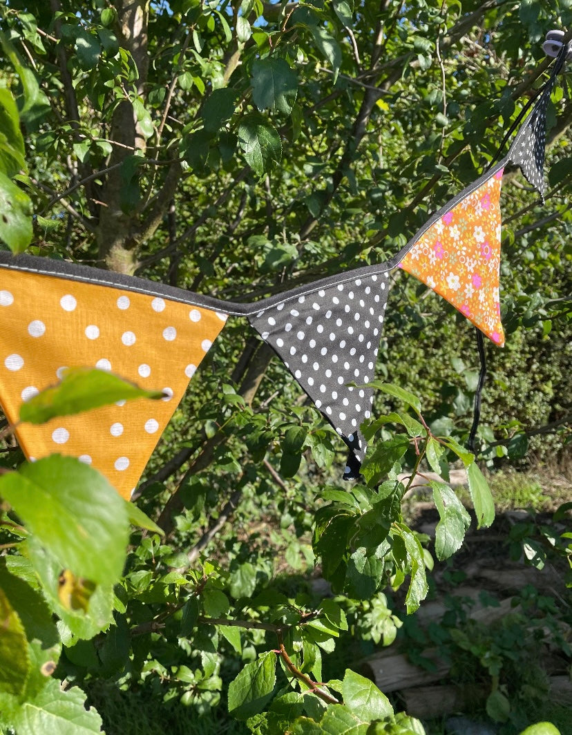 3m Fun Halloween Fabric Bunting, Great Baby First Halloween Decoration, Orange and Black Cotton Fabric Bunting | Washable | Reusable | Plastic Free