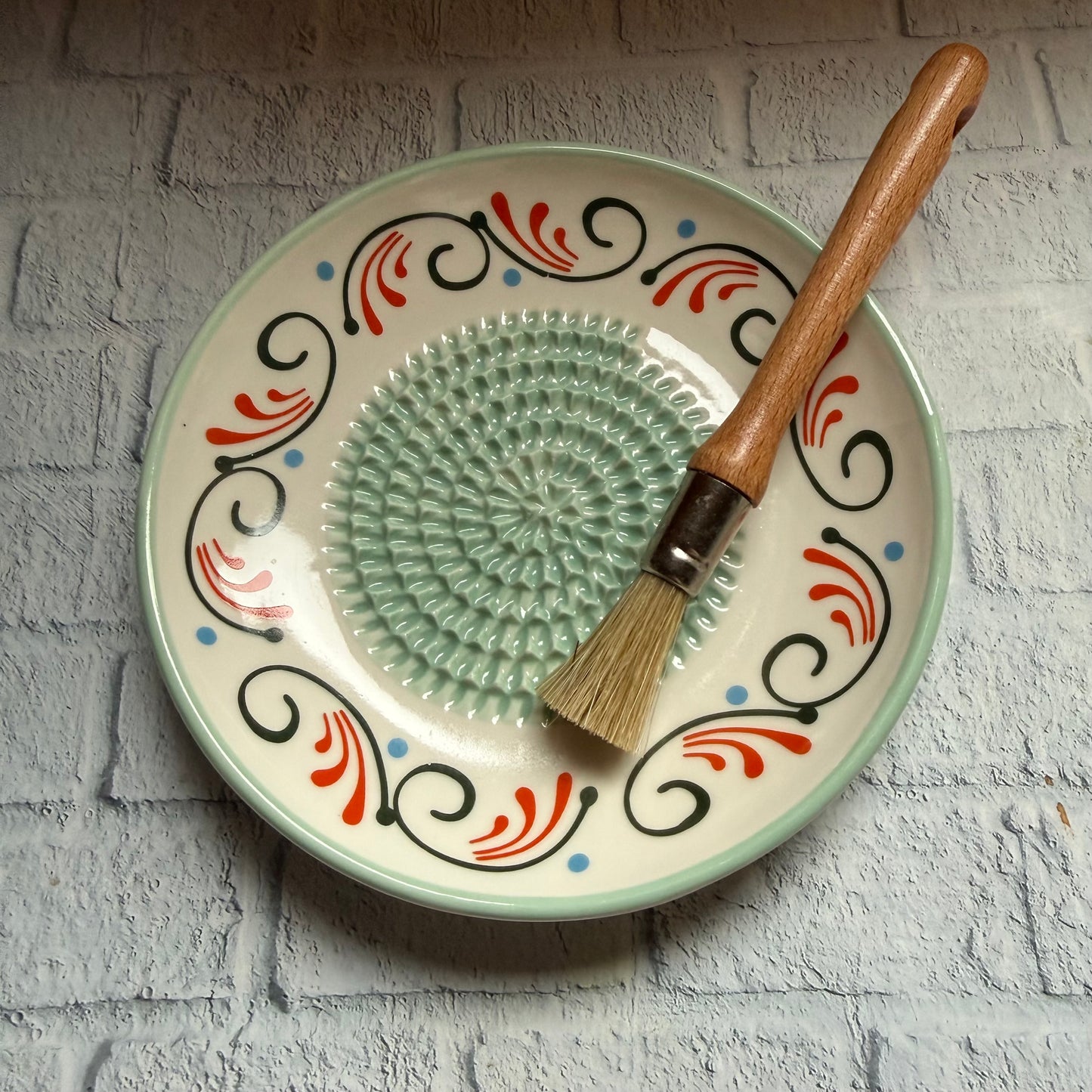 Handmade Ceramic Garlic, Ginger and Vegetable Grater Plate and with Brush (Optional), Garlic Grater Plate