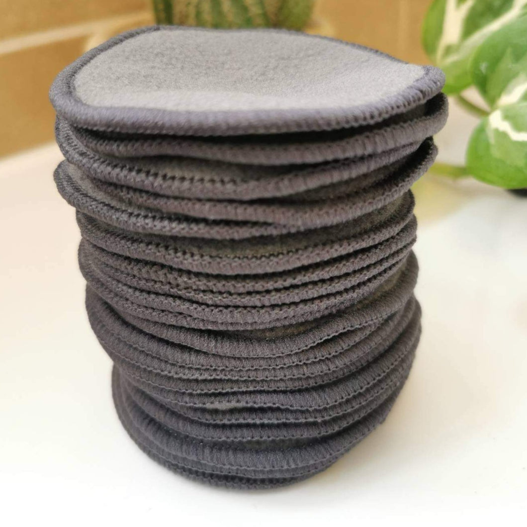 Reusable Make Up Wipes | 5 Bamboo Charcoal Pads + Wash Bag
