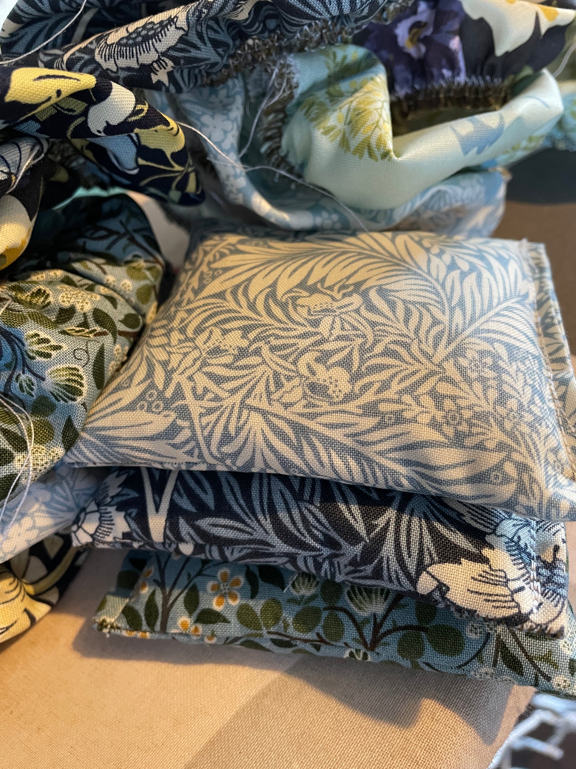 William Morris Lavender Bags Handmade in UK | Eco Air Freshener and Drawer Scents