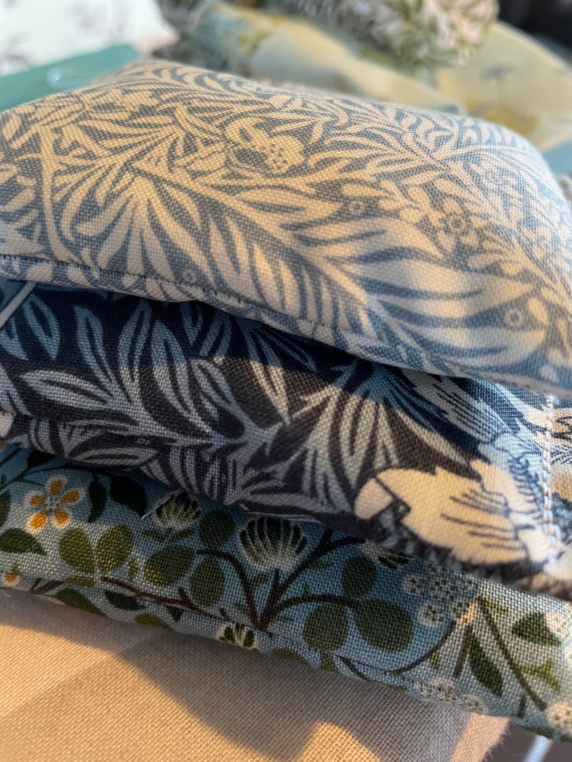 William Morris Lavender Bags Handmade in UK | Eco Air Freshener and Drawer Scents